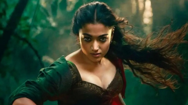 পুরুষদেরও পিরিয়ড হওয়া উচিত বলে বিপাকে রাশমিকা 