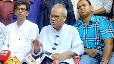‘শেখ হাসিনাবিহীন দেশ ভালো চলছে না, দেখাতেই নাশকতা ঘটতে পারে’