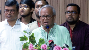 ‘চাপ দিয়ে স্বাধীনতার ঘোষণা সংক্রান্ত ইতিহাস পরিবর্তন করিয়েছিলেন শেখ হাসিনা’