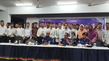 মাত্র ১২০ টাকায় পুলিশে চাকরি পেলো ২৮ তরুণ-তরুণী