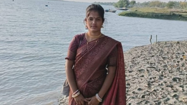 গৃহবধূর ঝুলন্ত মরদেহ উদ্ধার, স্বামী আটক