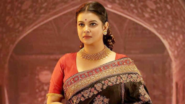আমি চাই, কেউ ক্ষমতায় এসে একটু রয়ে সয়ে চুরি করুক: শবনম ফারিয়া 