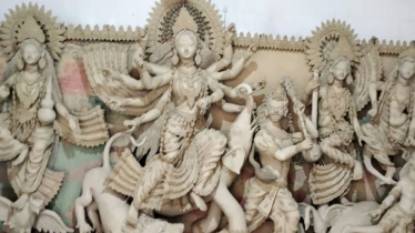 দুর্গাপূজার প্রস্তুতি চলছে সিলেটের মন্দিরগুলোতে