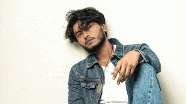ফুসফুস নষ্ট-আইসিইউতে আরশ খান, জানা গেলো আসল তথ্য