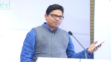 পলকের বিরুদ্ধে হাজার কোটি টাকার দুর্নীতির অভিযোগ: আইসিটি বিভাগের সামনে বিক্ষোভ