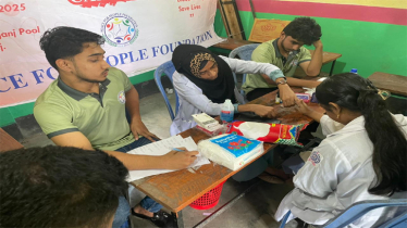 বিনামূল্যে রক্তের গ্রুপ জানলো অর্ধশত শিক্ষার্থী