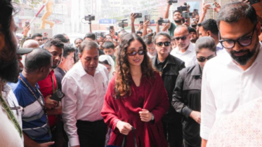 বাংলাদেশের খেলা দেখতে মিরপুরে জাইমা রহমান