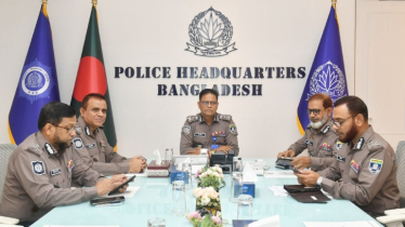 মাঠপর্যায়ের পুলিশ কর্মকর্তাদের কড়া বার্তা দিলেন আইজিপি মাঠপর্যায়ের পুলিশ কর্মকর্তাদের কড়া বার্তা দিলেন আইজিপি