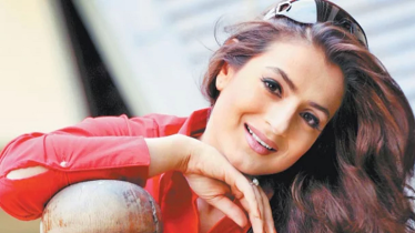 আমিশা প্যাটেলের বিরুদ্ধে জামিন অযোগ্য গ্রেফতারি পরোয়ানা জারি