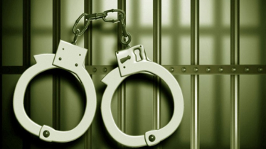 সাবেক পৌর মেয়রসহ আ.লীগের ৫ নেতা-কর্মী গ্রেফতার সাবেক পৌর মেয়রসহ আ.লীগের ৫ নেতা-কর্মী গ্রেফতার