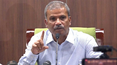 এতো বড় গণহত্যা চালিয়েও হাসিনার বিন্দুমাত্র অনুশোচনা নেই: আসিফ নজরুল