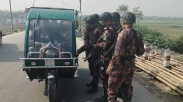 আইন-শৃঙ্খলা নিয়ন্ত্রণে চাঁপাইনবাবগঞ্জ শহরে ৩ প্লাটুন বিজিবি মোতায়েন