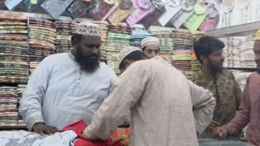 ঈদকে সামনে রেখে জমজমাট ভুলতা গাউছিয়া মার্কেট