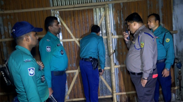 চট্টগ্রামে ‘এস ড্রাইভ’ নামে বিশেষ অভিযানে নেমেছে পুলিশ চট্টগ্রামে ‘এস ড্রাইভ’ নামে বিশেষ অভিযানে নেমেছে পুলিশ