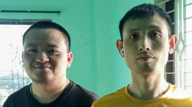 বিভিন্ন ডিভাইসসহ ধরা পড়লো দুই চীনা নাগরিক, নেয়া হলো পুলিশ হেফাজতে