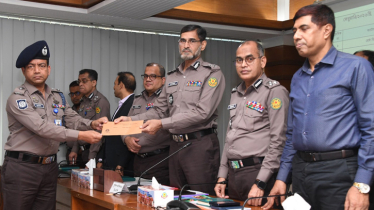 ডিএমপিতে ফেব্রুয়ারি মাসের শ্রেষ্ঠ হলেন যারা