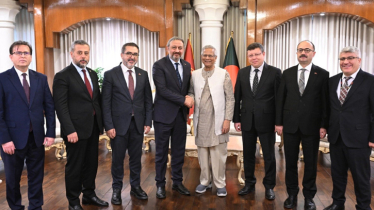 তুর্কি সংসদীয় প্রতিনিধিদলের সঙ্গে প্রধান উপদেষ্টার বৈঠক