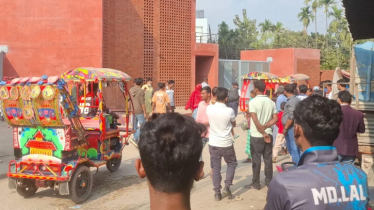 টঙ্গীতে পোশাক কারখানায় অর্ধশতাধিক নারী শ্রমিক অসুস্থ