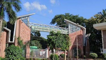 এবার হাবিপ্রবিতে উপাচার্য ও রেজিস্ট্রারের পদত্যাগে কর্মসূচি