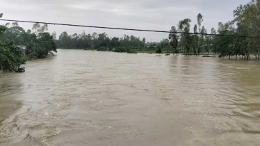 খোয়াই, কালনী, কুশিয়ারার পানি বিপৎসীমার ওপরে, ভেঙেছে নদীর বাঁধ