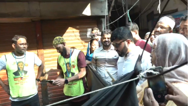 ভূমিকম্পে পুরান ঢাকার ক্ষতিগ্রস্ত ভবন পরিদর্শনে ইশরাক হোসেন