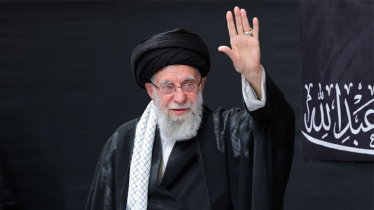 আয়াতুল্লাহ আলী খামেনি যেভাবে ইরানের সর্বোচ্চ নেতা হয়ে উঠলেন আয়াতুল্লাহ আলী খামেনি যেভাবে ইরানের সর্বোচ্চ নেতা হয়ে উঠলেন