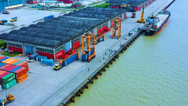 মোংলা সমুদ্র বন্দরে কন্টেইনার হ্যান্ডলিং বেড়েছে
