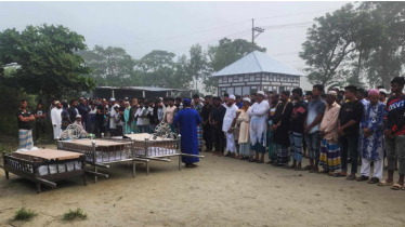 পাশাপাশি কবরে শায়িত মালয়েশিয়ায় আগুনে নিহত ৩ বাংলাদেশি