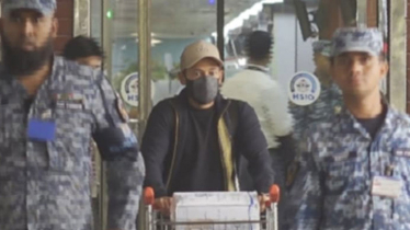 উত্তাল মধ্যপ্রাচ্য থেকে অবশেষে দেশে ফিরলেন মুশফিক