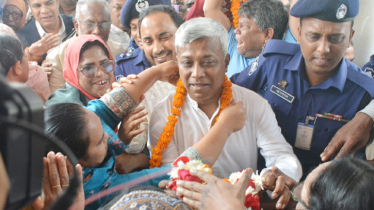 মন্ত্রী হয়ে যশোরে ফিরে ফুলেল শুভেচ্ছায় সিক্ত অনিন্দ্য ইসলাম অমিত