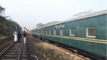 ৮ ঘণ্টা পর ঢাকা-সিলেট ও ঢাকা-চট্টগ্রাম ট্রেন চলাচল স্বাভাবিক, তদন্ত কমিটি গঠন