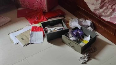 রাজবাড়ীতে ব্যবসায়ীর বাড়িতে ডাকাতি, টাকা ও স্বর্ণালঙ্কার লুট