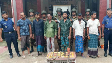 এক রাতেই যৌথবাহিনীর হাতে অস্ত্রসহ ৬ সন্ত্রাসী আটক