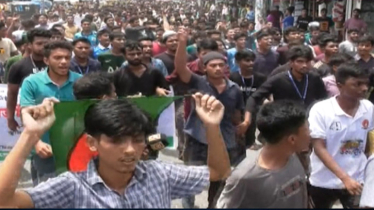গুলিতে নিহত আবু সাঈদ: পুলিশের মামলার আসামি ১০ শিশু কেমন আছে?