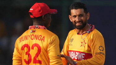 একাই লড়লেন সিকান্দার রাজা, আবারও হলেন ম্যাচসেরা