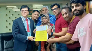 বিসিবির নির্বাচকের পদ ছেড়ে নির্বাচনের মনোনয়নপত্র নিলেন রাজ্জাক