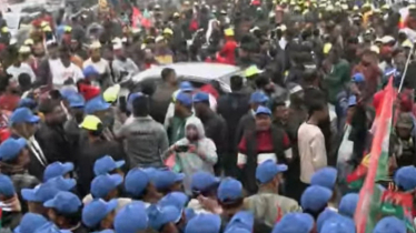 তারেক জিয়ার আগমন উপলক্ষে স্মৃতিসৌধে নেতা-কর্মীদের ভিড়