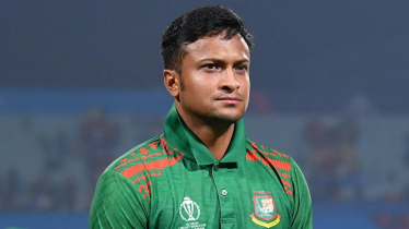 একে একে ভেঙে যাচ্ছে সাকিবের সব রেকর্ড