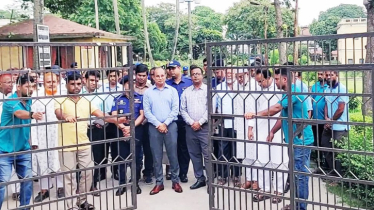 ২ দিন পর শাহজাদপুর কবিগুরুর কাছারি বাড়ি দর্শনার্থীদের জন্য উন্মুক্ত