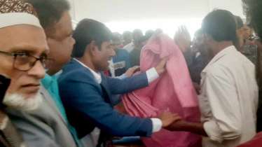 টাঙ্গাইলের চার শতাধিক সুবিধা বঞ্চিত মানুষ পেলেন শীতবস্ত্র