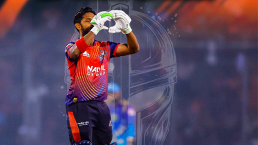 বিপিএল ফাইনালে তানজিদের সেঞ্চুরি, রাজশাহীর বিশাল সংগ্রহ