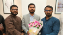 সিঙ্গাপুরে চিকিৎসা শেষে দেশে ফিরেছেন নুরুল হক নুর