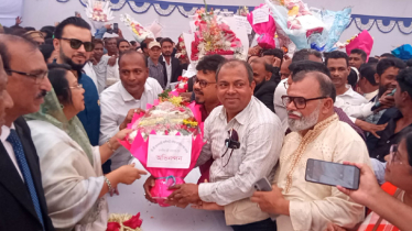 মন্ত্রী হিসেবে প্রথমবার মানিকগঞ্জে এসে ফুলে ফুলে সিক্ত আফরোজা খান রিতা