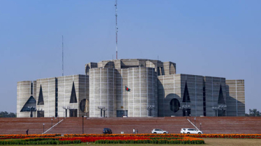 সকাল ১০টায় নবনির্বাচিত সংসদ সদস্যদের শপথ পড়াবেন সিইসি