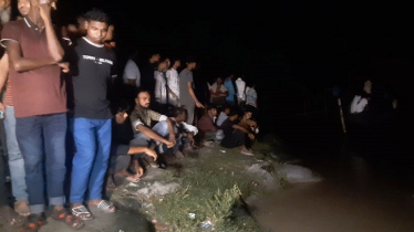 তিস্তায় নৌকা ডুবি ঘটনায় শিশুর মরদেহ উদ্ধার, এখনও নিখোঁজ সাত