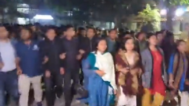 হাদীর হত্যার প্রতিবাদে ঢাবি ছাত্রদলের বিক্ষোভ মিছিল