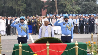 এ কে খন্দকারের জানাজায় প্রধান উপদেষ্টার অংশগ্রহণ