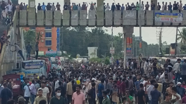 ১ আগস্ট: কক্সবাজারে শিক্ষার্থীদের আন্দোলনে যোগ দিয়েছিলেন অভিভাবকরাও