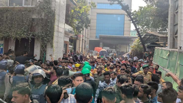 চট্টগ্রামে দুধের কারখানায় ভয়াবহ বিস্ফোরণ, দগ্ধ ১১