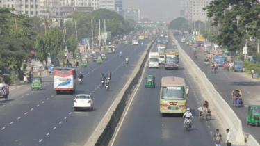 ‘ভিআইপি প্রটোকল ছাড়া চলাচলের কারণে যানবাহনের গতি বেড়েছে’ ‘ভিআইপি প্রটোকল ছাড়া চলাচলের কারণে যানবাহনের গতি বেড়েছে’
